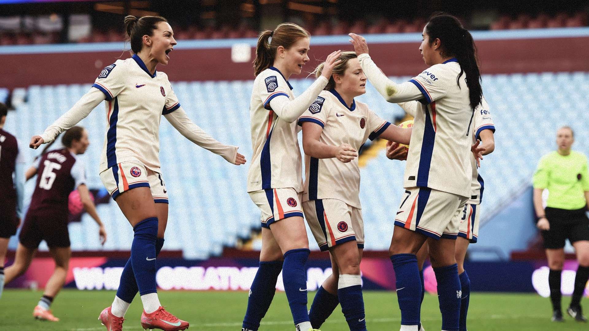 对于曼联中 对于曼联中