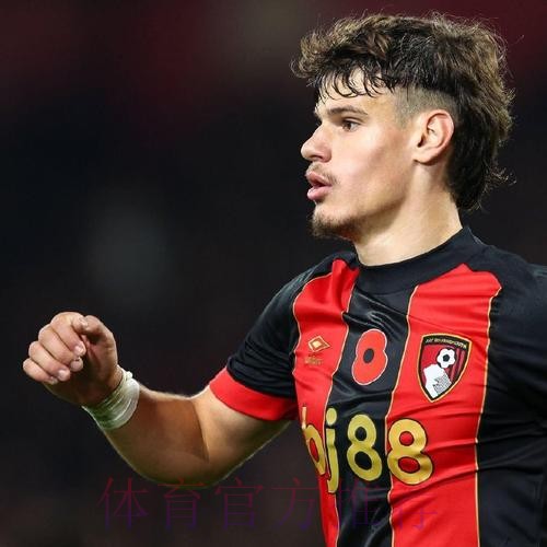 马卡:皇马B队涌现多位新星 可能会在一队获得机会 马卡:皇马B队涌现多位新星 可能会在一队获得机会